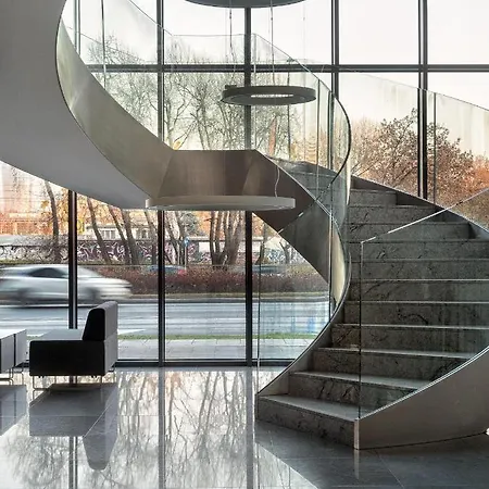 Prymasa Tysiaclecia 83a Separate Bedroom Free Garage By Perfect 634 公寓