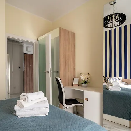 Prymasa Tysiaclecia 83a Separate Bedroom Free Garage By Perfect 634 Apartment Warsaw