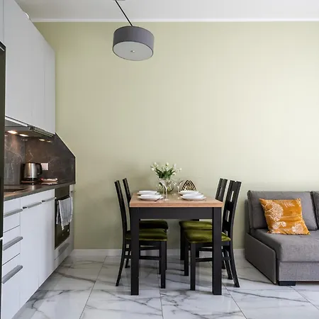 公寓 Prymasa Tysiaclecia 83a Separate Bedroom Free Garage By Perfect 634 华沙