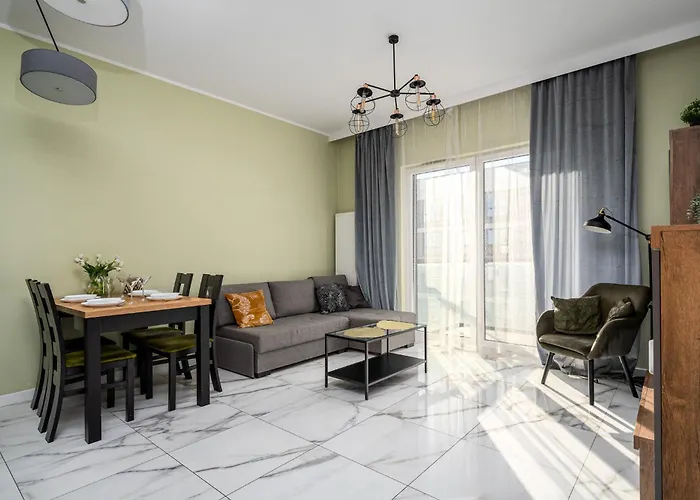 Prymasa Tysiaclecia 83a Separate Bedroom Free Garage By Perfect 634 & 635